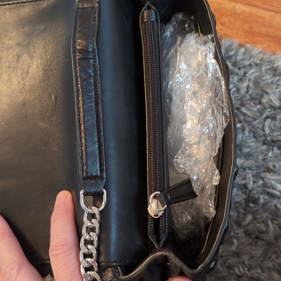 Michael Kors Black Shoulder Bag with Silver Chain - Picture 6 of 11